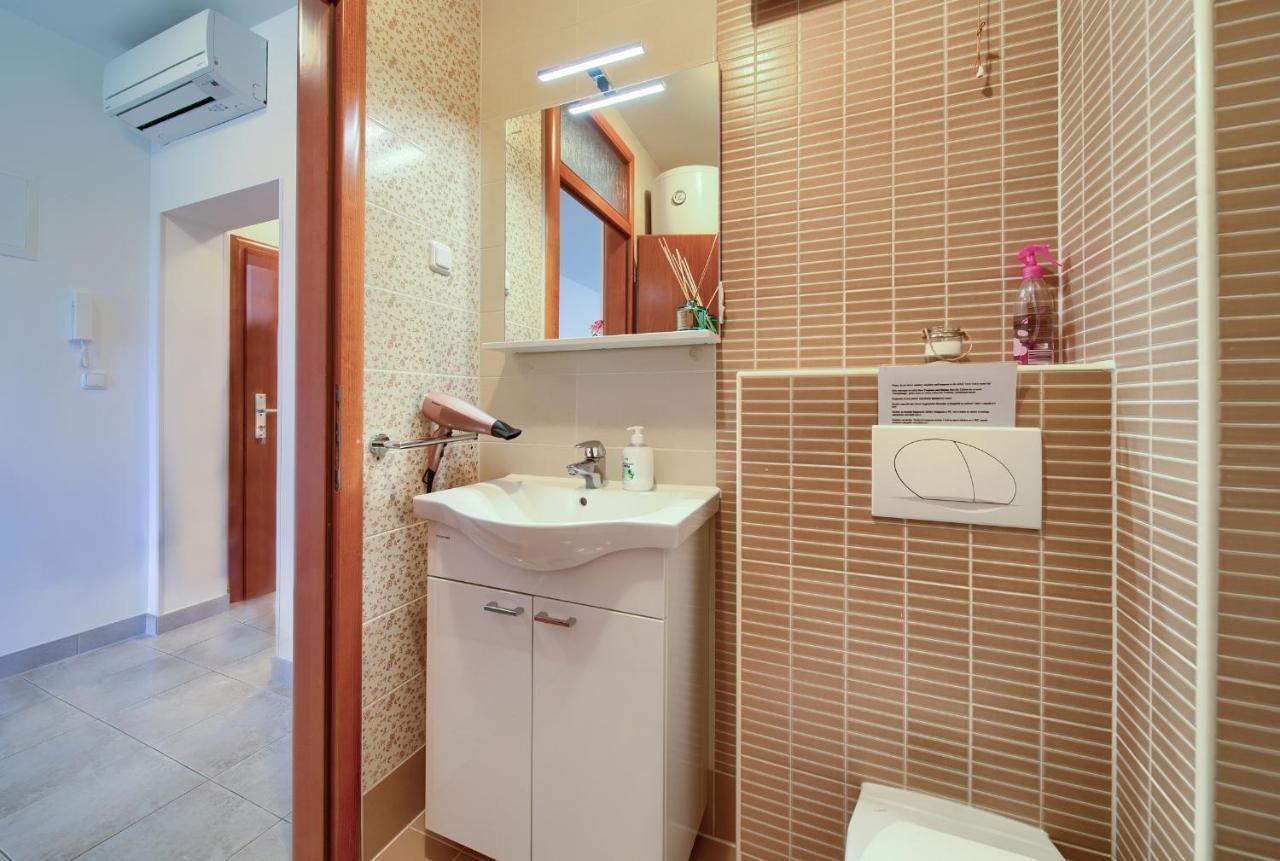 Apartments Ivica Krk Island Сило Экстерьер фото