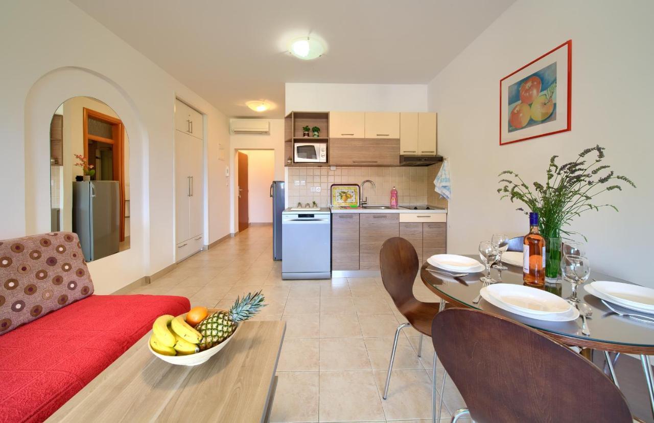 Apartments Ivica Krk Island Сило Экстерьер фото