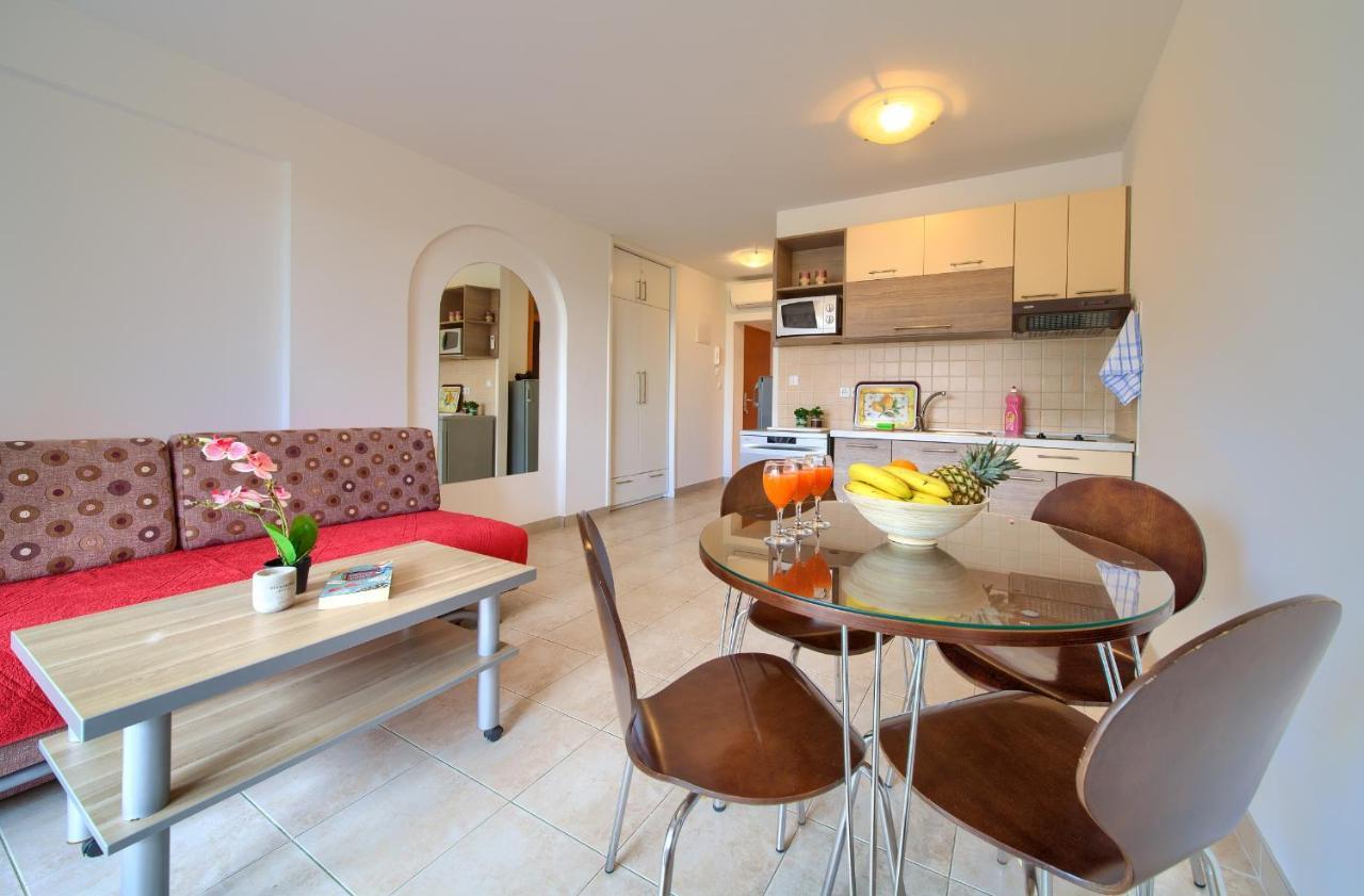 Apartments Ivica Krk Island Сило Экстерьер фото