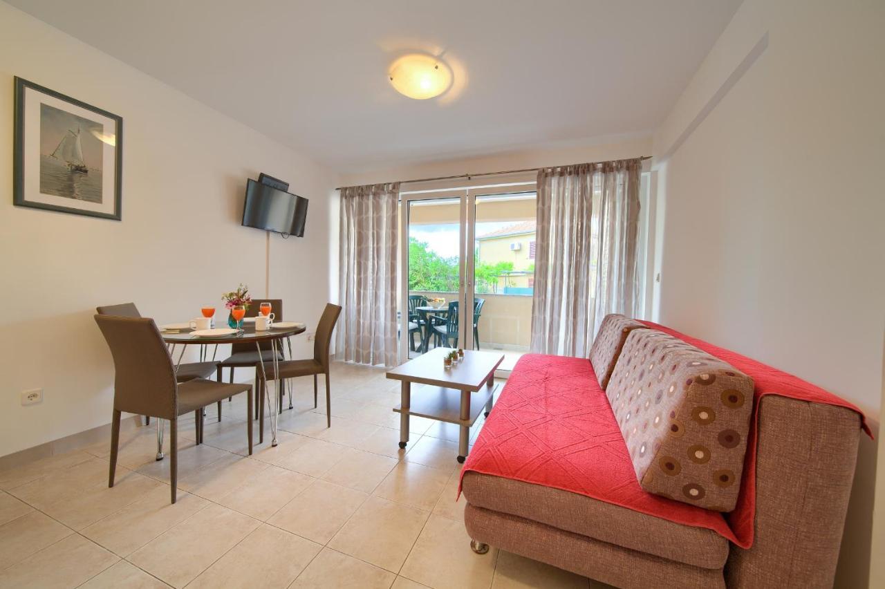 Apartments Ivica Krk Island Сило Экстерьер фото